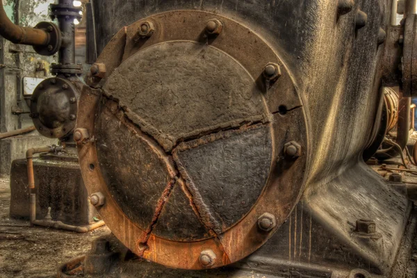 오래 된 금이 증기 엔진의 표지 로열티 프리 스톡 사진