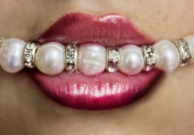 Lips with pearls clipart