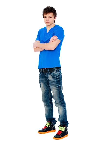 Schöner junger Mann im blauen T-Shirt — Stockfoto