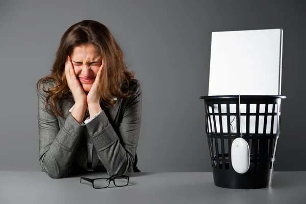 Crying businesswoman. — Stock Photo, Image