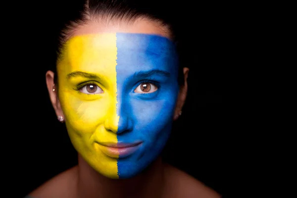 Portrait of a woman with the flag of the Ukraine — Stock Photo, Image