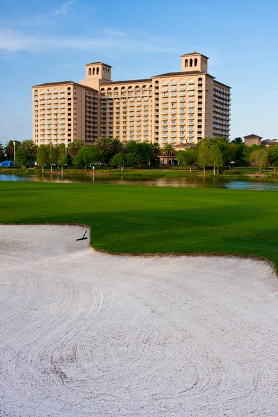 宾馆的高尔夫球场 — 图库照片