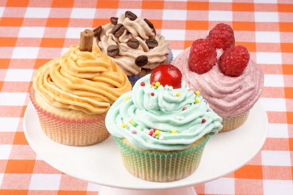 Auswahl an ausgefallenen Cupcakes — Stockfoto