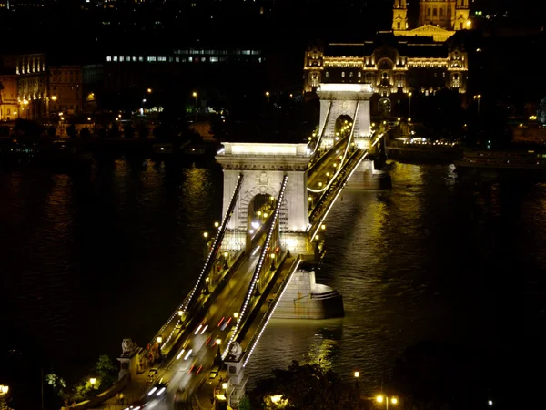 Szechenyi Řetězový most v noci, Budapešť — Stock fotografie