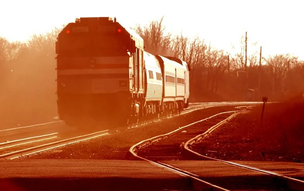 Treno pendolare dell'alba — Foto Stock