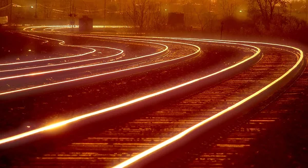 Fernbahnstrecke im Morgengrauen — Stockfoto