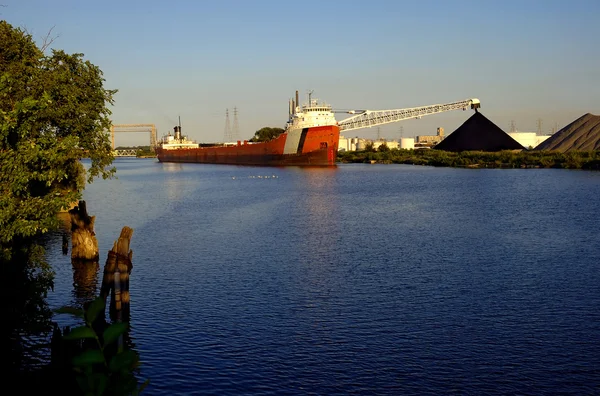 Detroit nehri nakliye — Stok fotoğraf