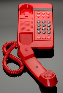 kırmızı telefon hattı telefon