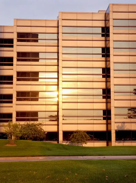 Bürogebäude detroit — Stockfoto