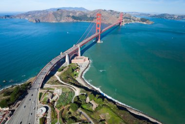 The Golden Gate Bridge clipart