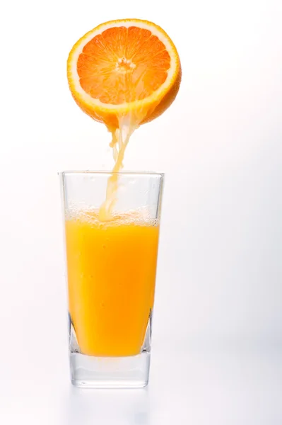 stock image Juice to pour from orange