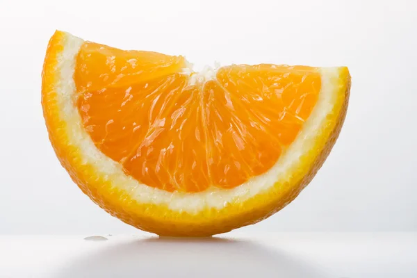 オレンジをスライス — ストック写真