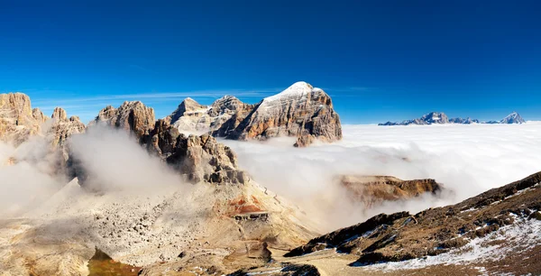 Панорама Італійські Альпи - Група Togfana — стокове фото