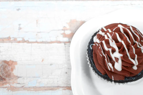Creamy chocolate cupcake — Stock Photo, Image
