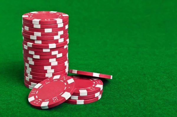 Fichas de poker vermelho — Fotografia de Stock