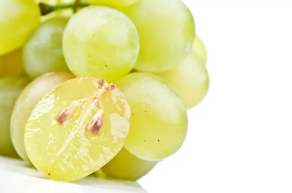 Zöld friss szőlő — Stock Fotó