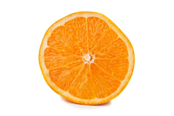 Один свежий апельсин — стоковое фото