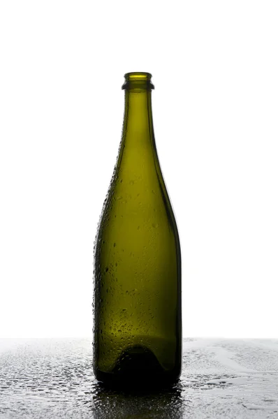 Molhado a garrafa de vinho — Fotografia de Stock
