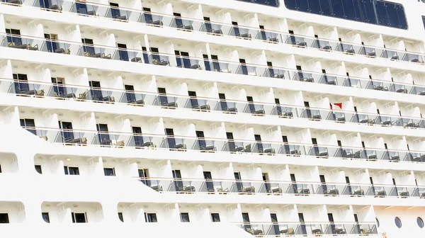 Ventanas y balcones del transatlántico — Foto de Stock