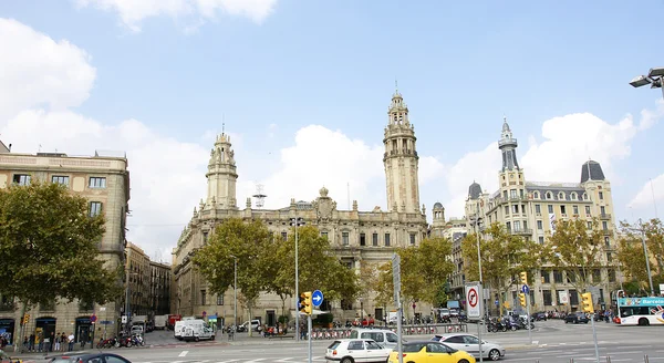 Straten en gebouwen van barcelona — Stockfoto