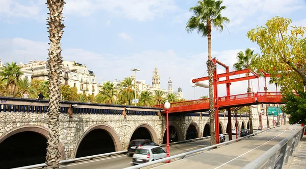 Estrada e ponte levadiça do "Moll de la Fusta " — Fotografia de Stock