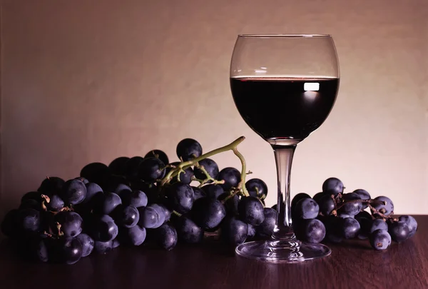 stock image Red wine glass