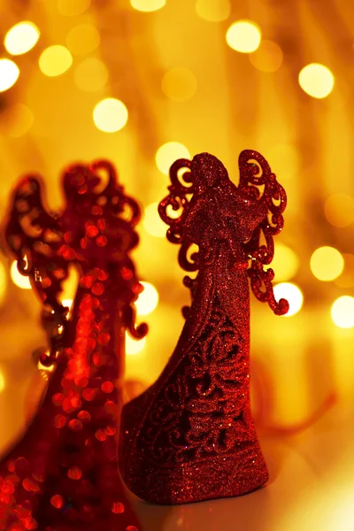 Weihnachtsschmuck roter Engel — Stockfoto