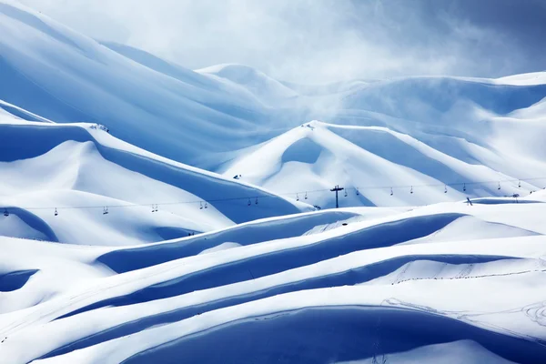 Station de ski de montagne d'hiver — Photo