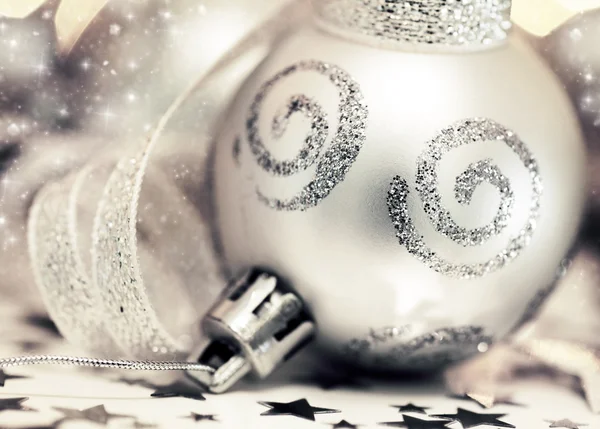 Adorno de árbol de Navidad de plata —  Fotos de Stock