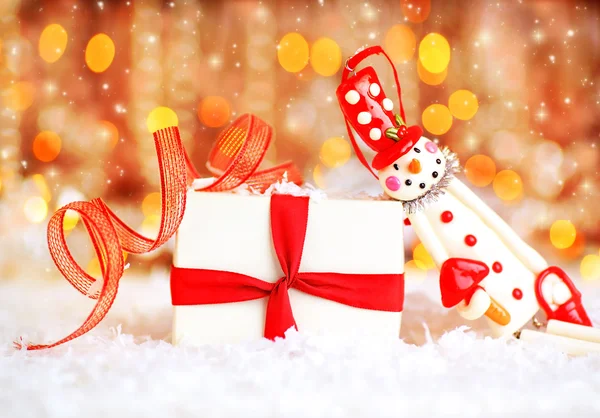 Holiday background with cute snowman — Stock Photo, Image