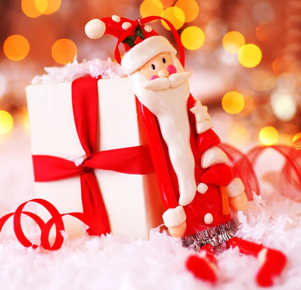 Holiday Christmas background with cute Santa decoration — Stock Photo, Image