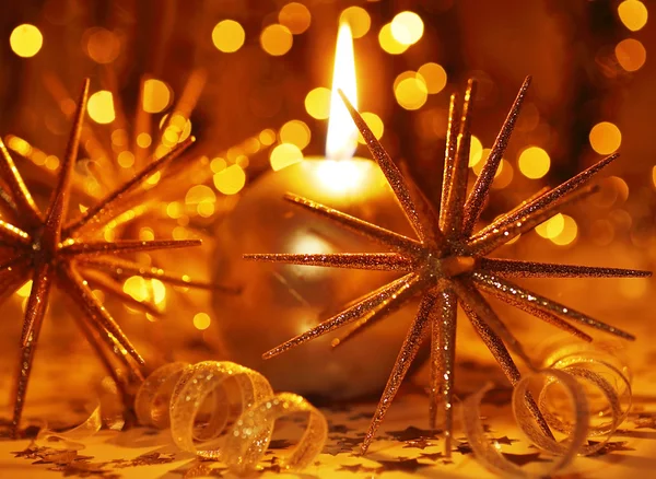 Zlatý vánoční svíčka — Stock fotografie