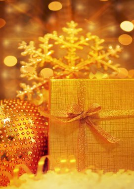 Beautiful golden gift clipart