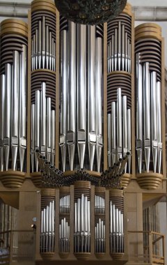 Large church organ clipart