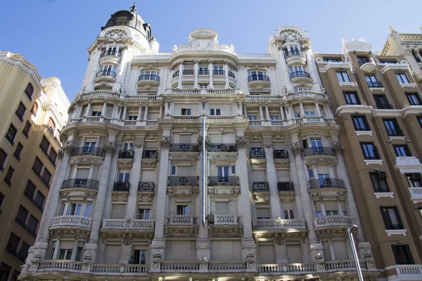 Tarihi bina şehir Madrid, İspanya — Stok fotoğraf