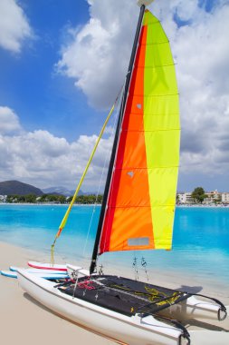 puerto de alcudia Mallorca ile hobie kedi Beach