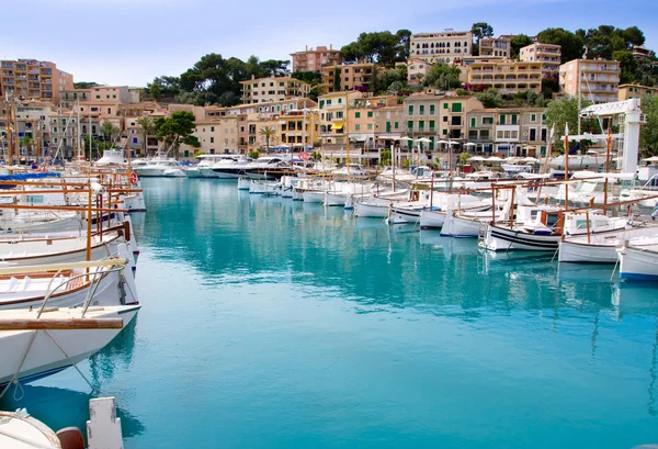 Puerto de Soller Port of Mallorca with lllaut boats — Stock Photo, Image