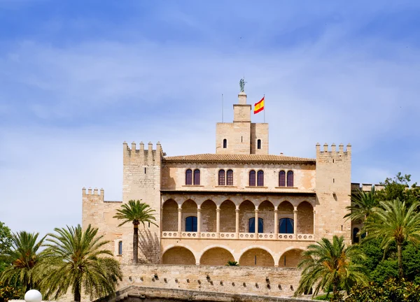 Palác Almudaina v palma de mallorca z Mallorky — Stock fotografie