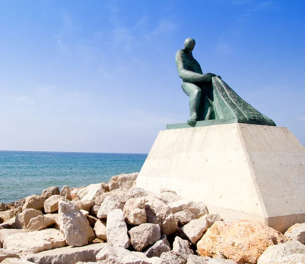 Fisherman statue in Salou Beach at Catalonia — Stock Photo, Image
