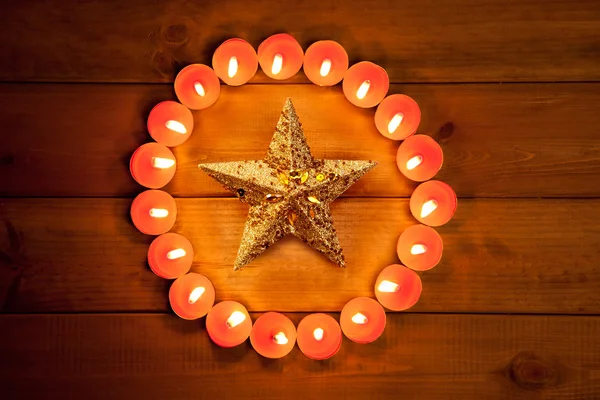 クリスマス キャンドル輪をかけて木および記号 — ストック写真