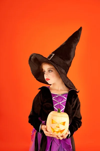 Halloween criança menina traje em laranja — Fotografia de Stock