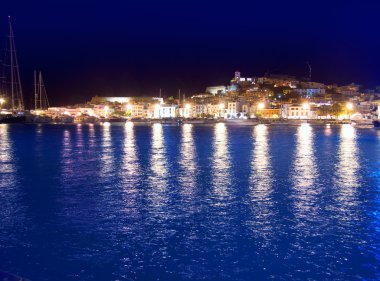 İbiza Adası eivissa şehir gece görünümü
