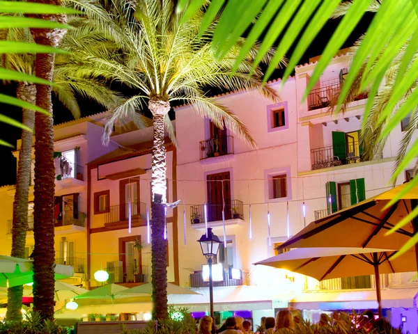 Ilha de Ibiza vida noturna na cidade de Eivissa — Fotografia de Stock