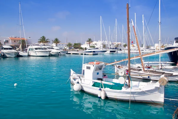 Formentera hagyományos llaut fisherboats — Stock Fotó