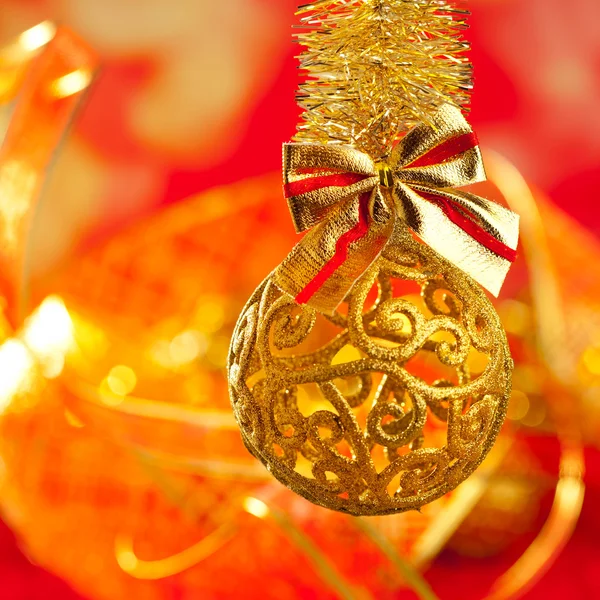 Kerstmis klatergoud gouden glitter bauble lus — Stockfoto