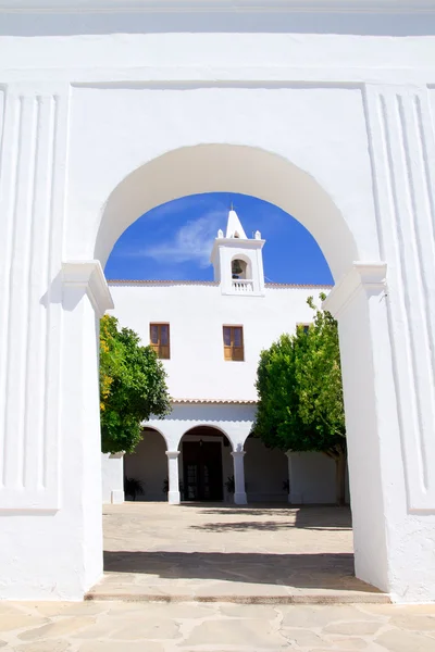 Ibiza sant miquel de balansat biały kościół — Zdjęcie stockowe