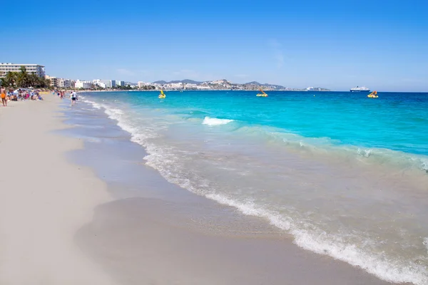 Ibiza platja en bossa pláž s palmami — Stock fotografie