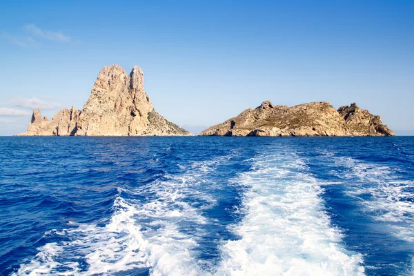 Es Vedra islet and Vedranell islands in blue — Stock Photo, Image