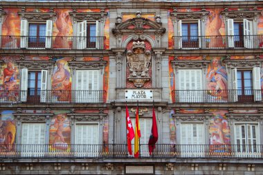 İspanya Madrid plaza mayor tipik kare