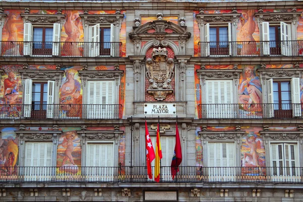 Typické náměstí Madrid plaza mayor ve Španělsku — Stock fotografie